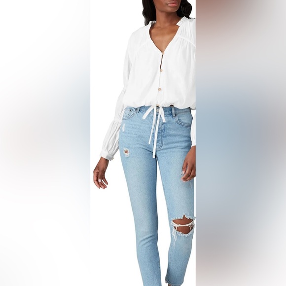 NWOT Love, Whit by Whitney White Peasant‎ Top - Size S - Picture 1 of 14